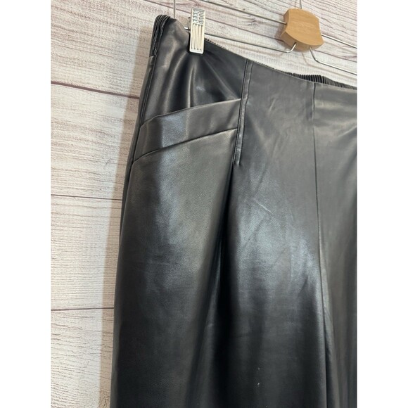 Women's DKNY Jeans Faux Leather BLACK Pants Size M BUT … READ DESCRIPTION PLE - Picture 5 of 10